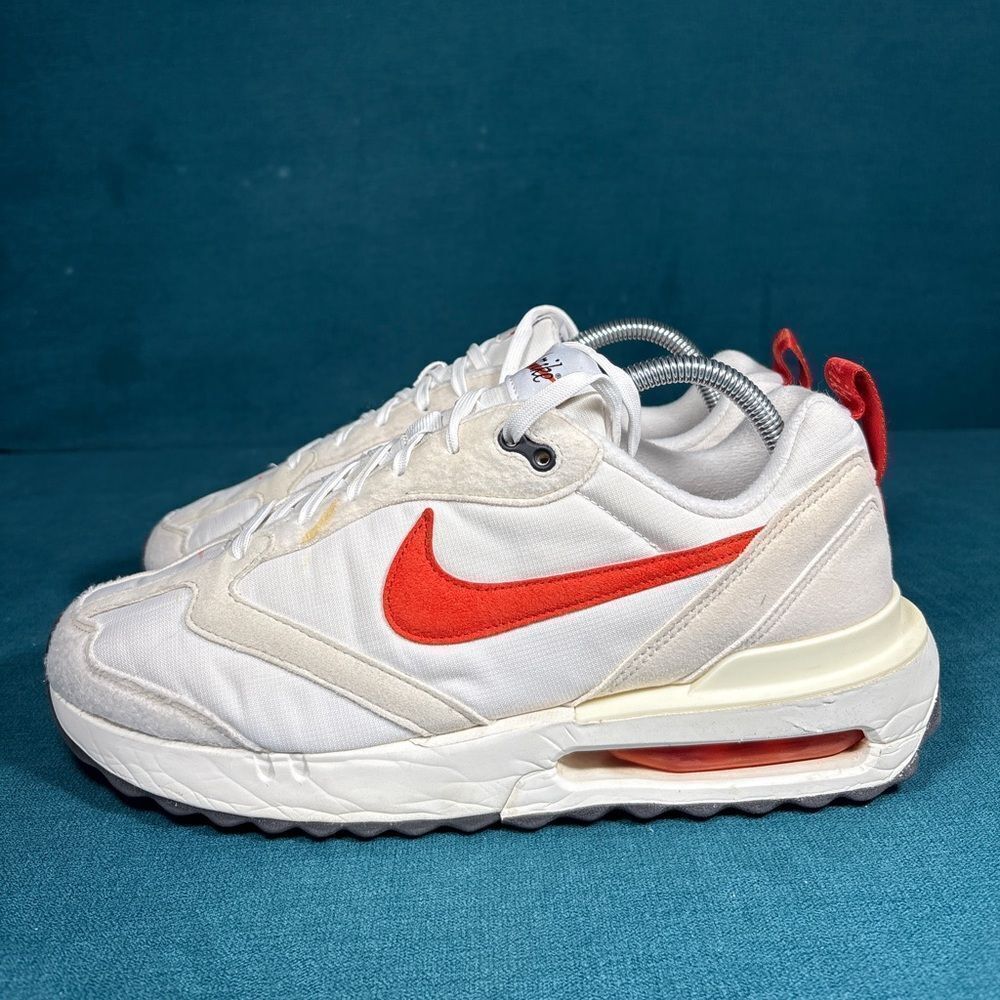 Nike Air Max Dawn White Athletic Womens shoes size 10.5